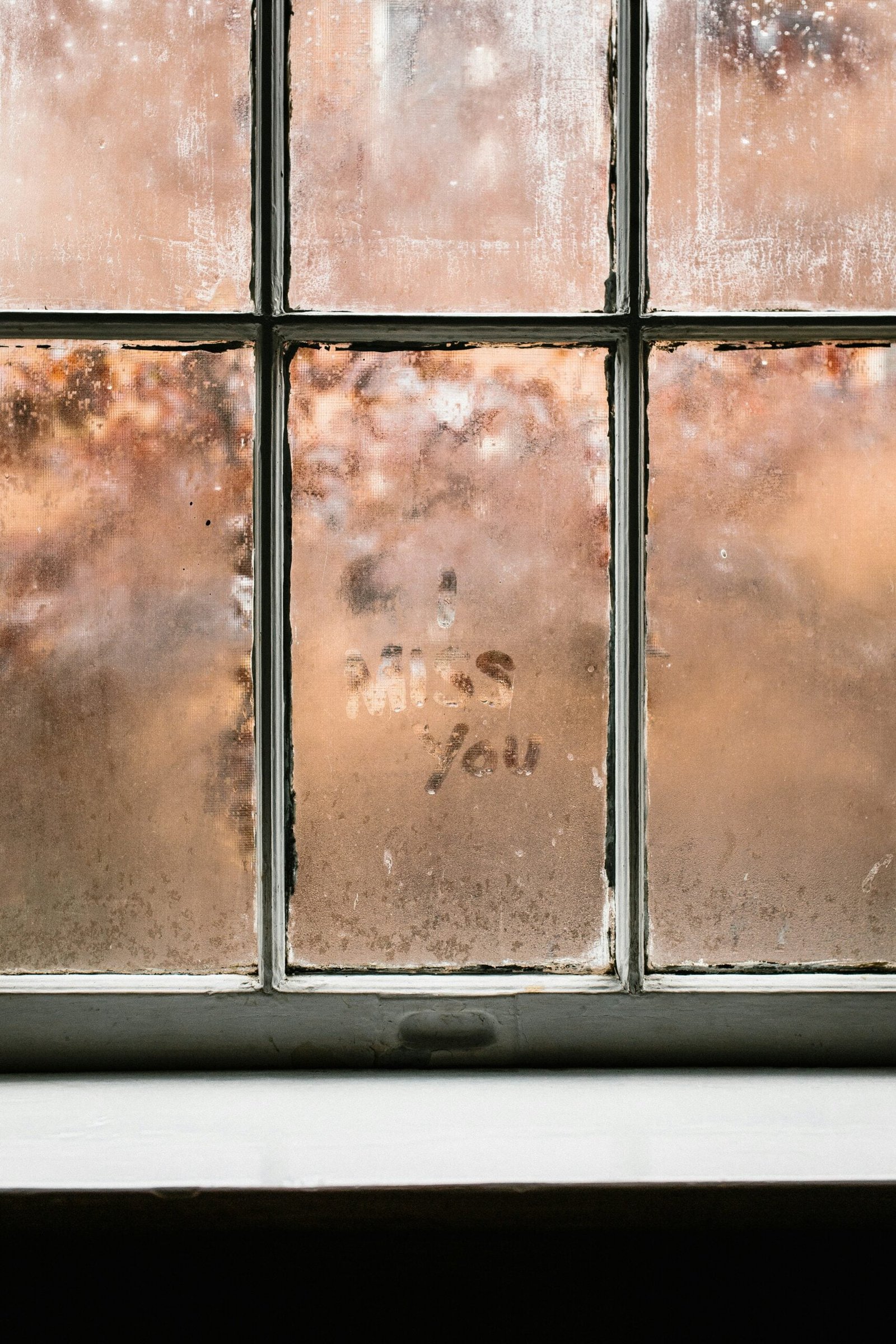 Are Long-Distance Relationships Sustainable in the Long Run?